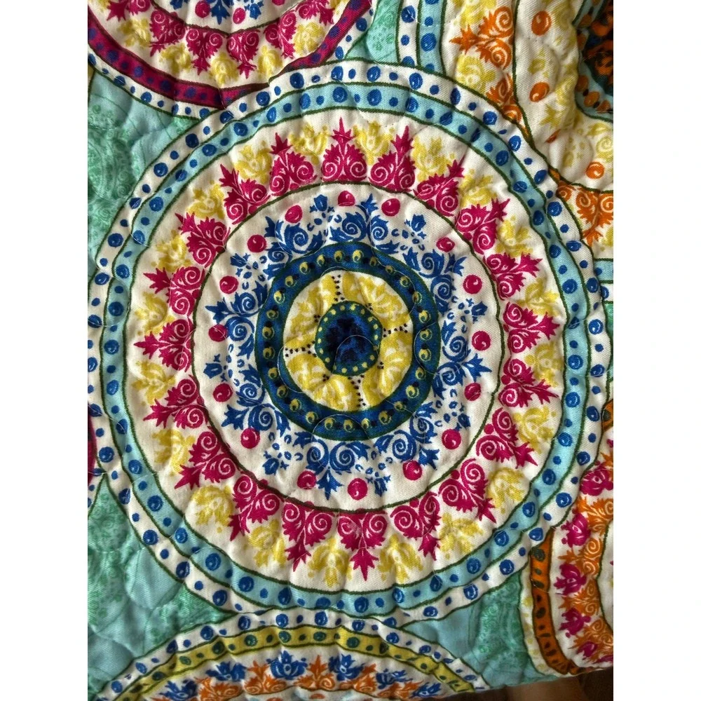 Vintage Retro Colorful Medallion Quilt 81